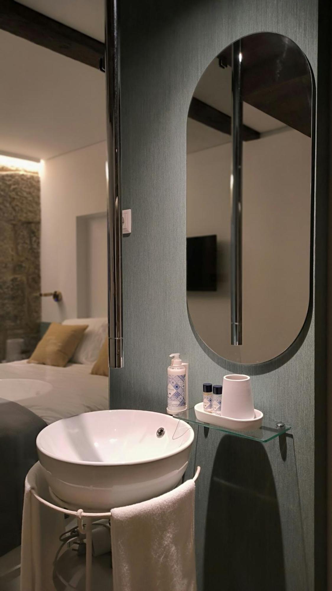 Domi Suites & Studios Guimarães Eksteriør billede
