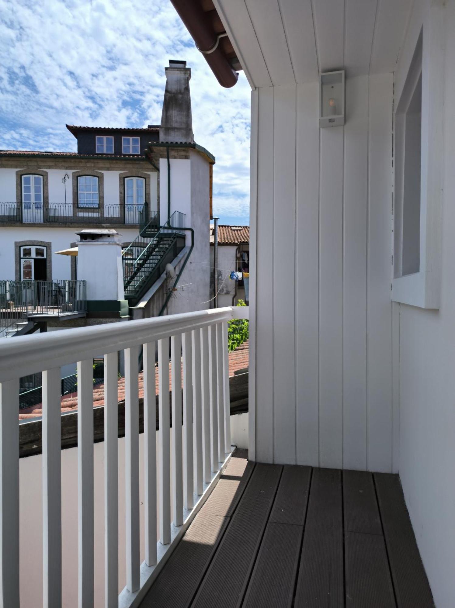 Domi Suites & Studios Guimarães Eksteriør billede