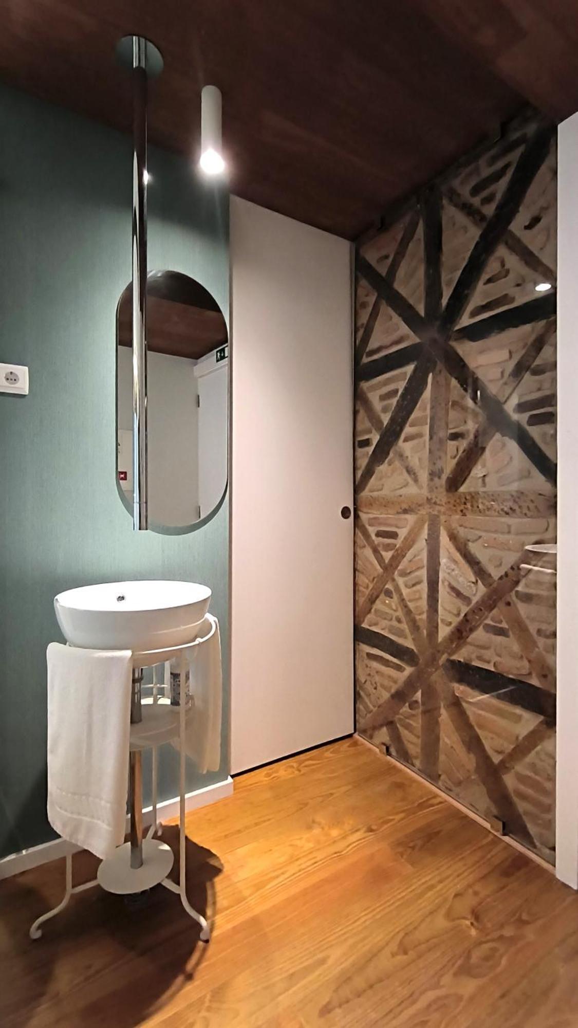 Domi Suites & Studios Guimarães Eksteriør billede