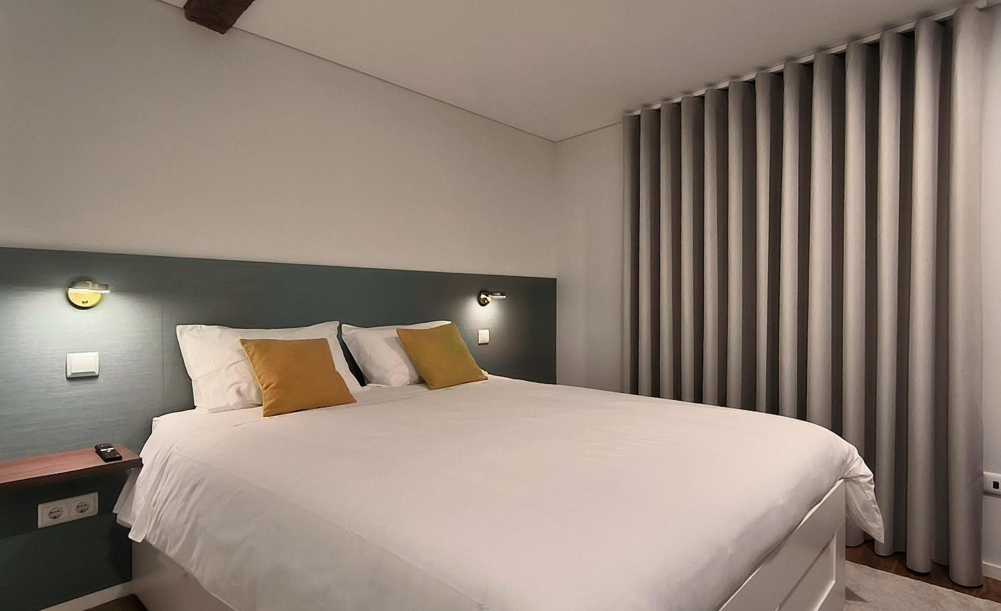 Domi Suites & Studios Guimarães Eksteriør billede