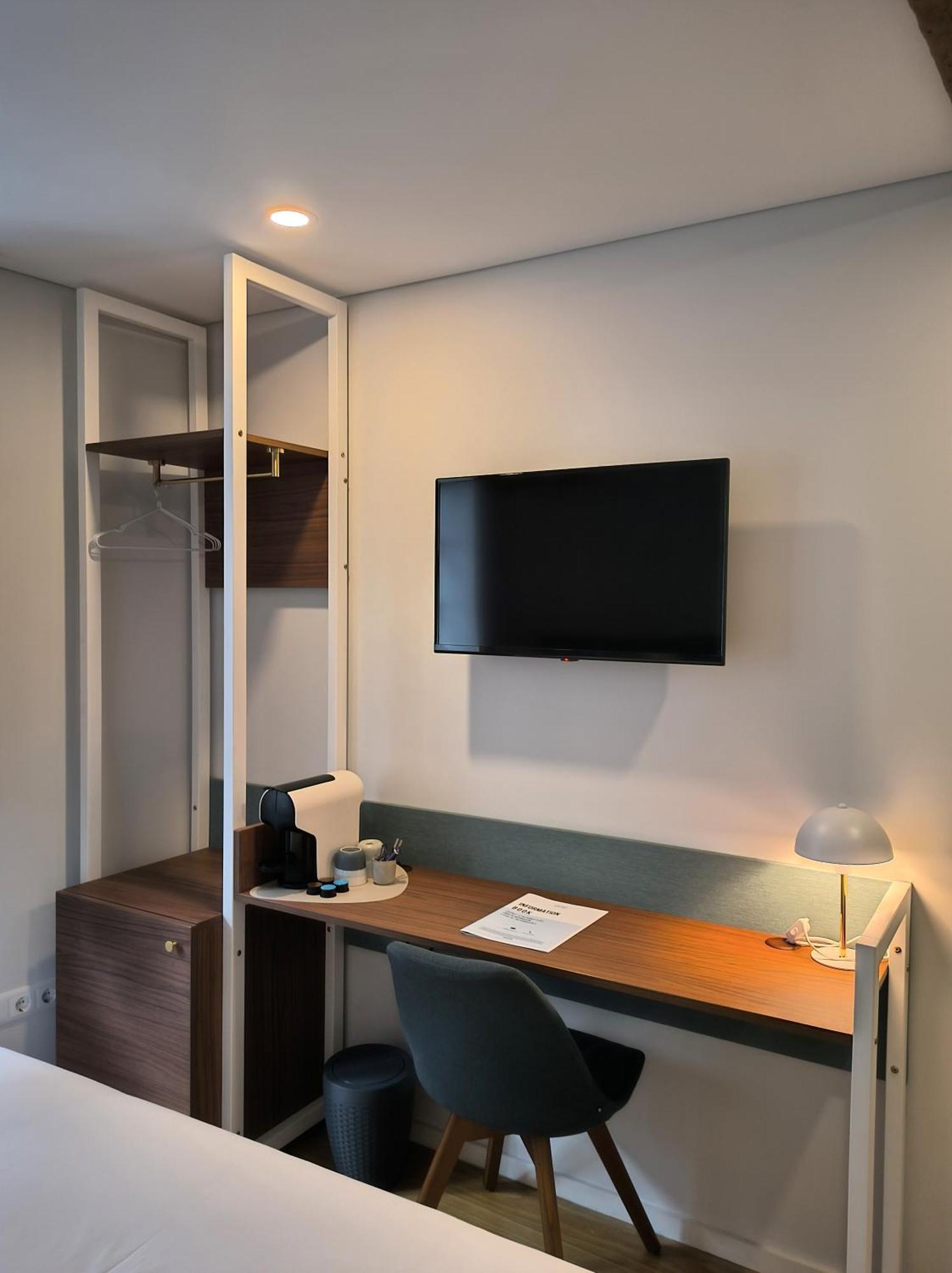 Domi Suites & Studios Guimarães Eksteriør billede